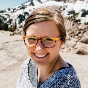 Meet your Posher, Abby